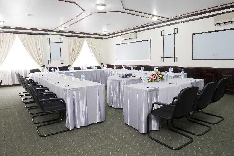 Protea Hotel By Marriott Dar Es Salaam Courtyard Dar es Salaam Exterior foto
