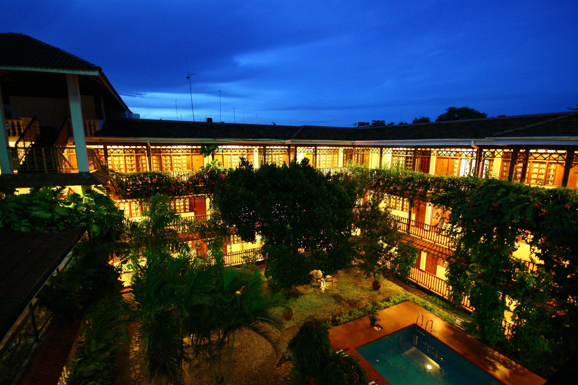 Protea Hotel By Marriott Dar Es Salaam Courtyard Dar es Salaam Exterior foto